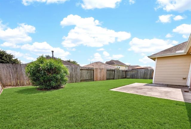 2719 Halcyon Time Trail, Houston, TX 77045