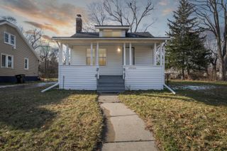 20035 Santa Barbara Drive, Detroit, MI 48221