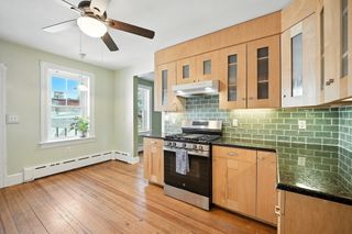 37 Payson Ave, Easthampton, MA 01027