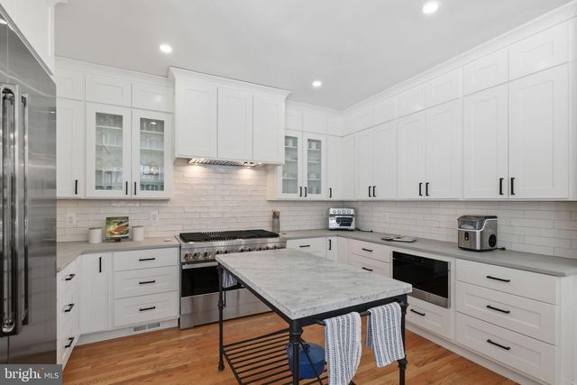 3910 ARBOR CREST WAY, Rockville, MD 20853