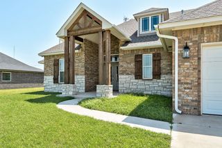 9600 Sultans Water Way, Yukon, OK 73099