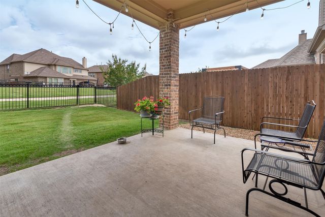 1036 Finsbury Lane, Forney, TX 75126