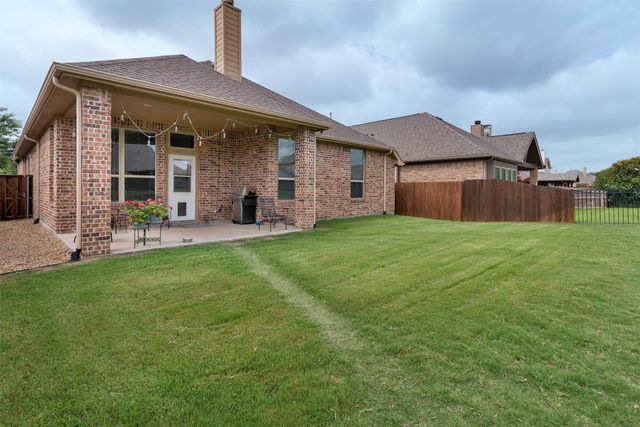 1036 Finsbury Lane, Forney, TX 75126