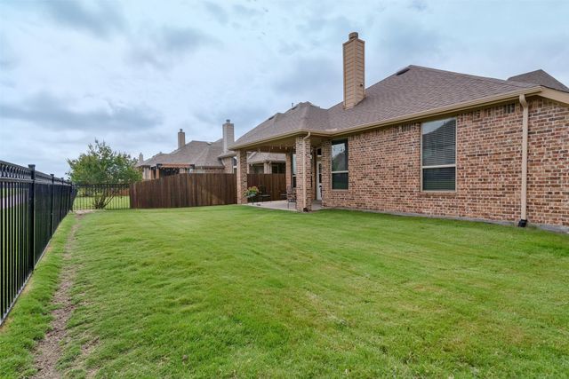 1036 Finsbury Lane, Forney, TX 75126