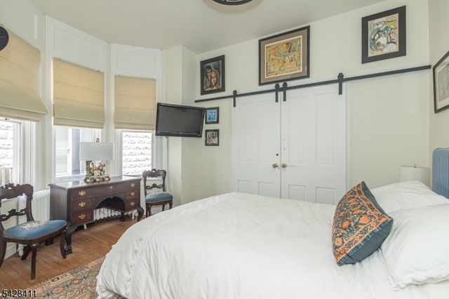 7 York St, Lambertville City, NJ 08530
