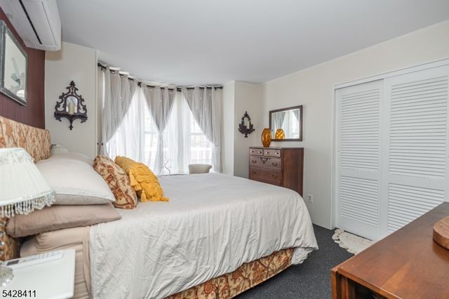 7 York St, Lambertville City, NJ 08530