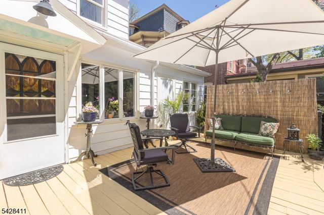 7 York St, Lambertville City, NJ 08530