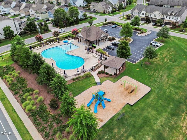 1787 Hammocks Beach Trail, Apex, NC 27502