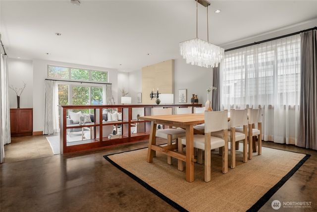 10644 Bartlett Avenue NE, Seattle, WA 98125