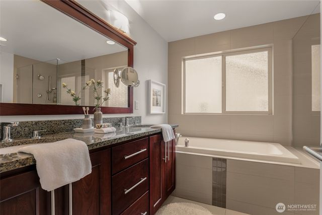 10644 Bartlett Avenue NE, Seattle, WA 98125