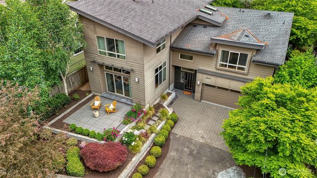 10644 Bartlett Avenue NE, Seattle, WA 98125