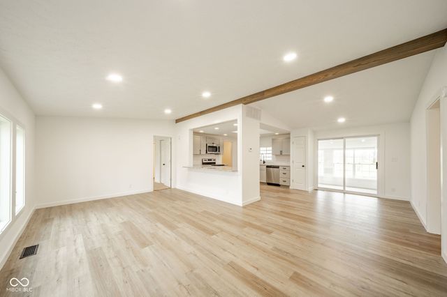 1076 E County Road 650 N, New Castle, IN 47362