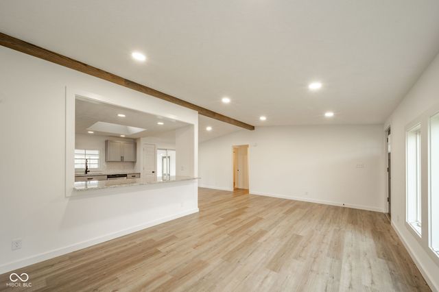 1076 E County Road 650 N, New Castle, IN 47362