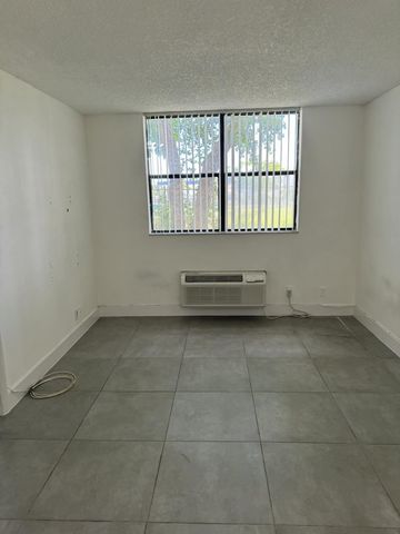 2501 RIVERSIDE Drive 204-A, Coral Springs, FL 33065