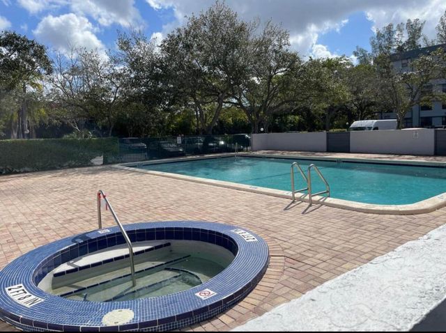 2501 RIVERSIDE Drive 204-A, Coral Springs, FL 33065