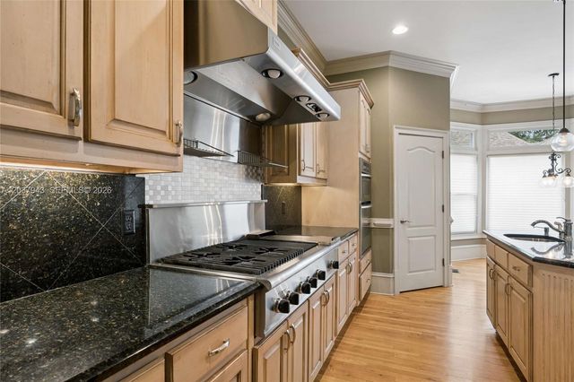 1845 Kathy Whitworth Drive, Braselton, GA 30517