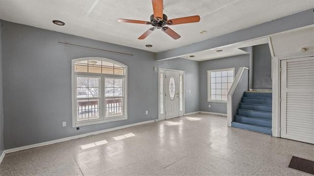 2412 Stewart Avenue, Kansas City, KS 66104