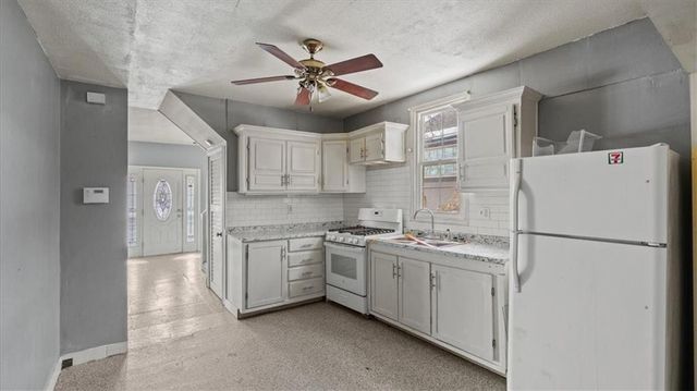 2412 Stewart Avenue, Kansas City, KS 66104