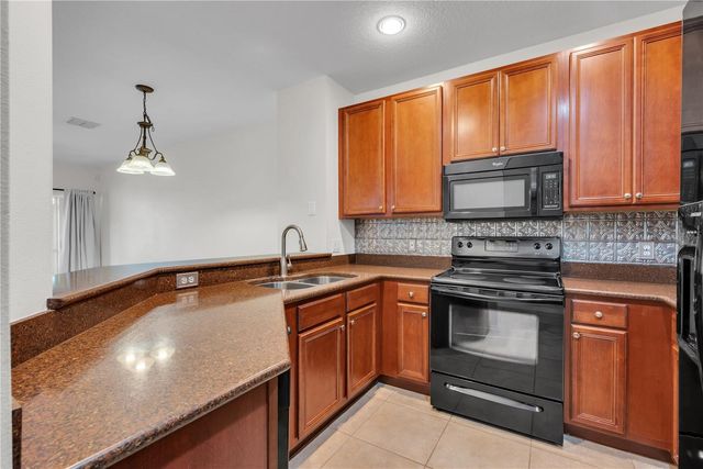 20408 NEEDLETREE DRIVE, Tampa, FL 33647