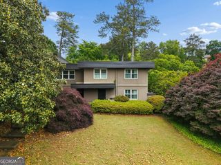271 Lakemoore Drive NE C, Atlanta, GA 30342