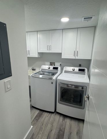 5951 Regal Glen Drive 103, Boynton Beach, FL 33437