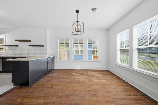 904 N Woods Street, Sherman, TX 75092