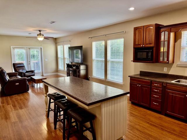 1204 Baywood Rd, Dothan, AL 36305