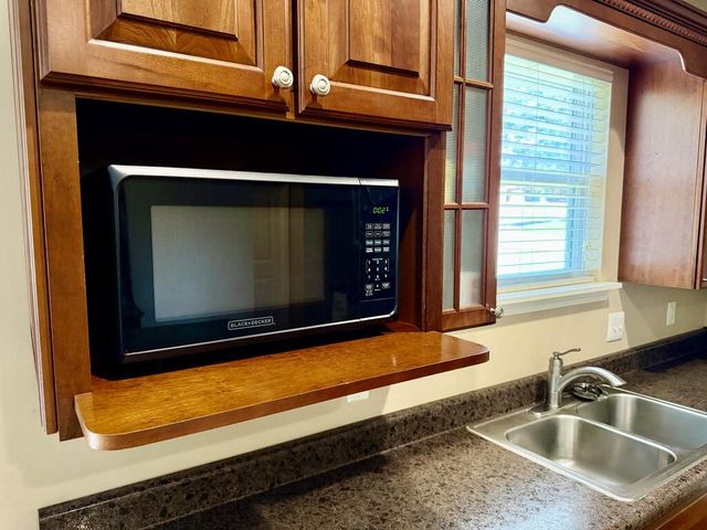 1204 Baywood Rd, Dothan, AL 36305