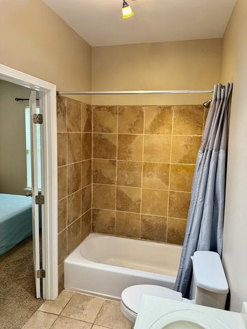 1204 Baywood Rd, Dothan, AL 36305