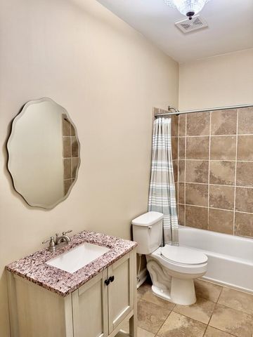 1204 Baywood Rd, Dothan, AL 36305