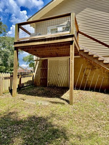 1204 Baywood Rd, Dothan, AL 36305