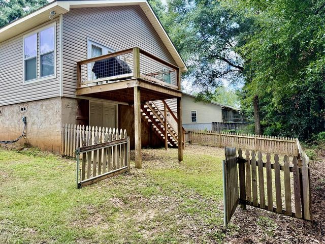 1204 Baywood Rd, Dothan, AL 36305