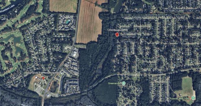 1204 Baywood Rd, Dothan, AL 36305