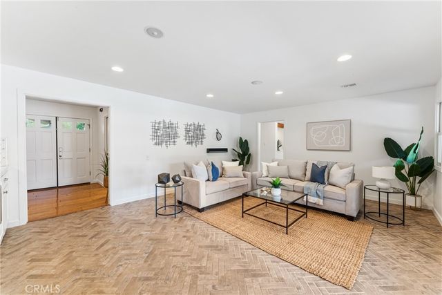 12669 Valley View Lane, Redlands, CA 92373