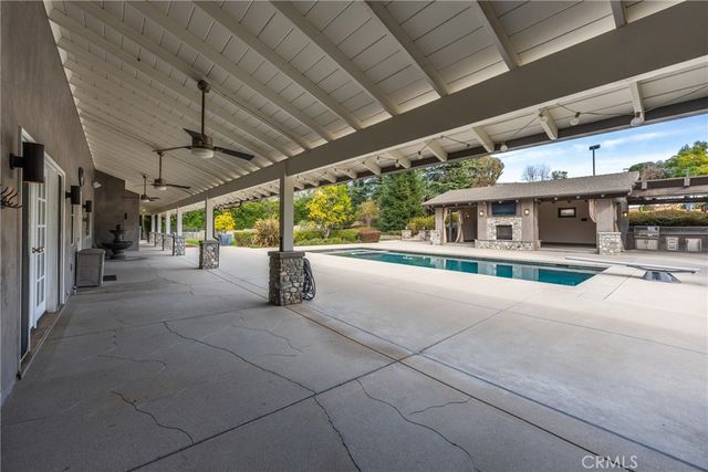 12669 Valley View Lane, Redlands, CA 92373