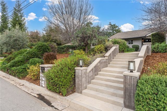12669 Valley View Lane, Redlands, CA 92373