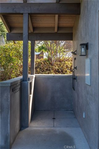 12669 Valley View Lane, Redlands, CA 92373