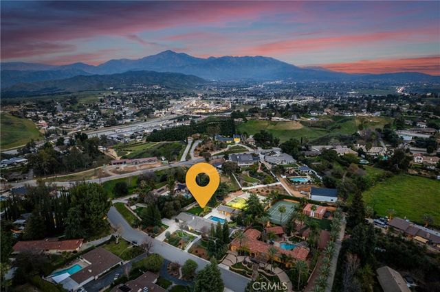 12669 Valley View Lane, Redlands, CA 92373