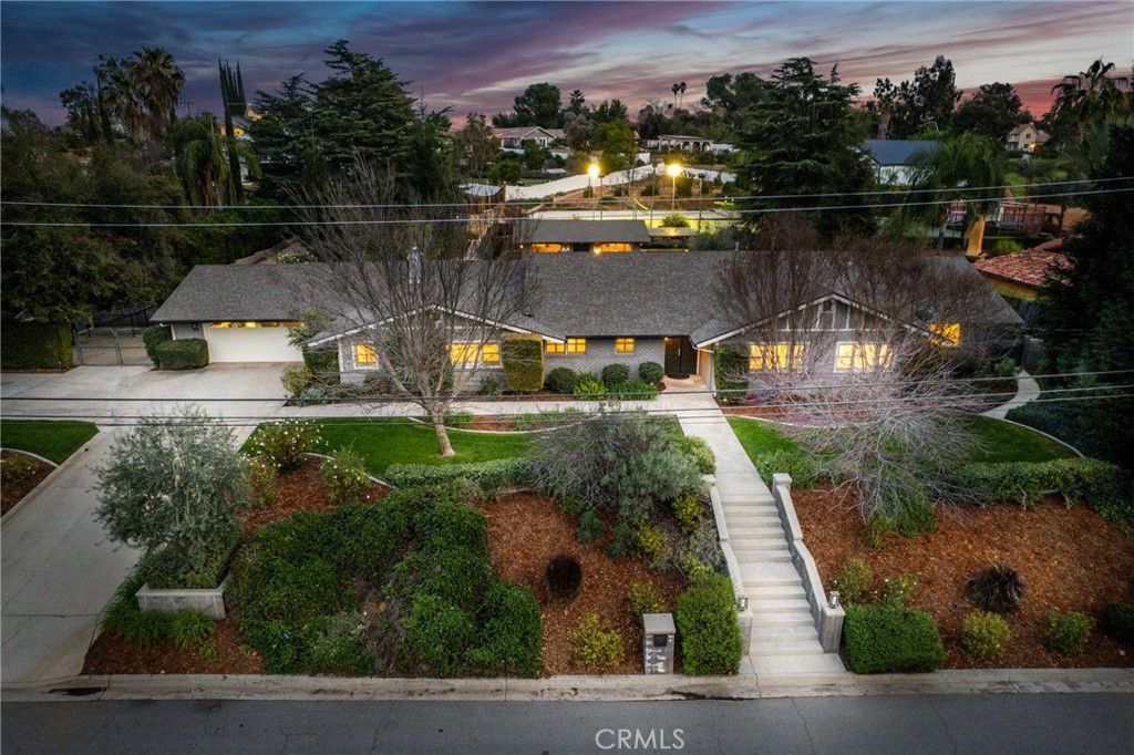 12669 Valley View Lane, Redlands, CA 92373