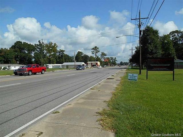1718 N Martin Luther King Highway, Lake Charles, LA 70601