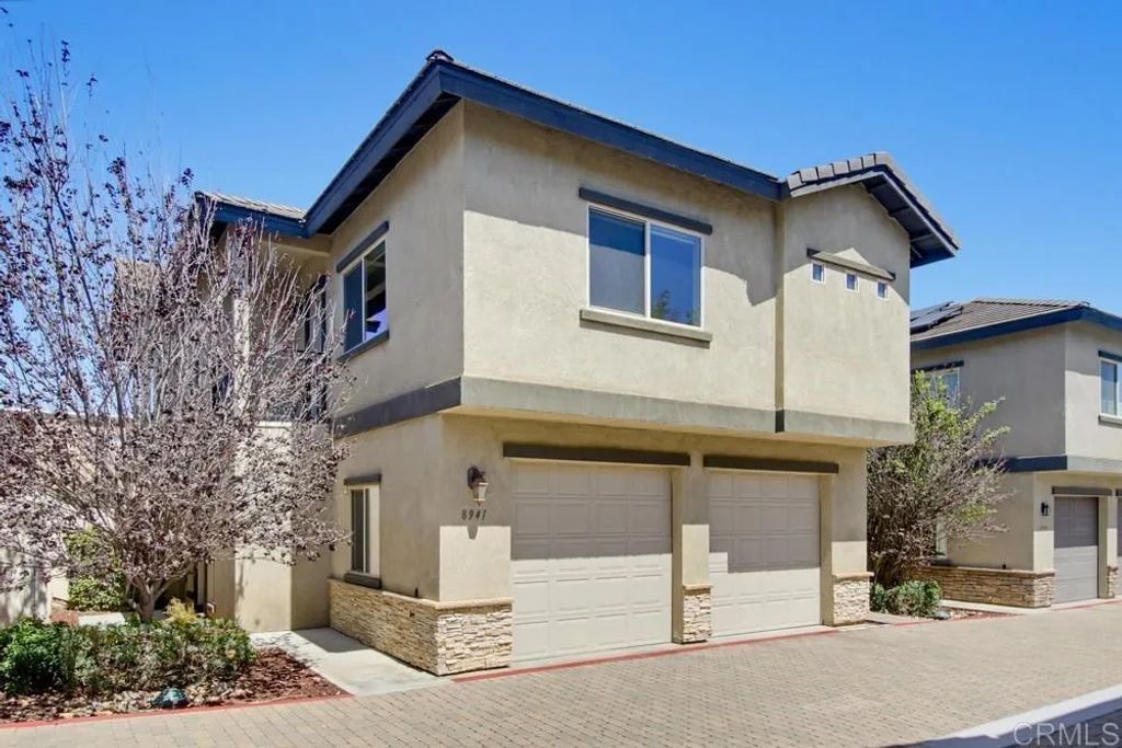 8941 N Magnolia Avenue, Santee, CA 92071