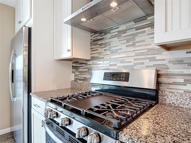 3813 SANDSTONE COURT, New Smyrna Beach, FL 32169