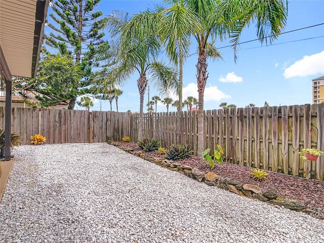 3813 SANDSTONE COURT, New Smyrna Beach, FL 32169