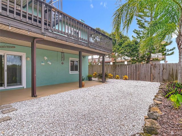 3813 SANDSTONE COURT, New Smyrna Beach, FL 32169