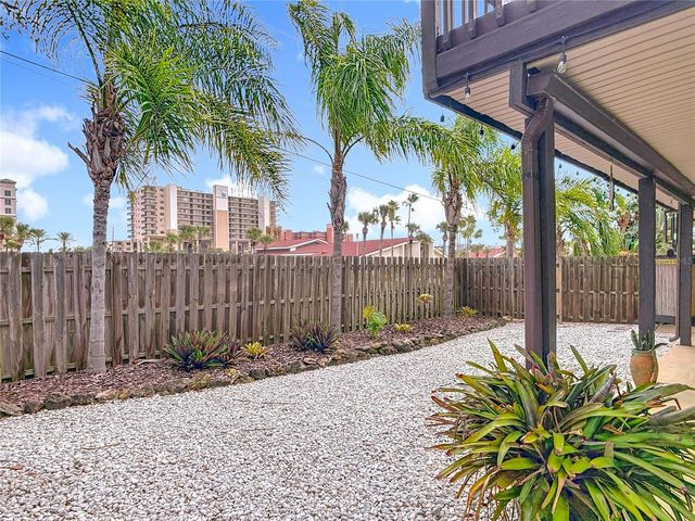 3813 SANDSTONE COURT, New Smyrna Beach, FL 32169
