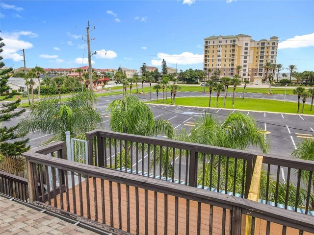 3813 SANDSTONE COURT, New Smyrna Beach, FL 32169