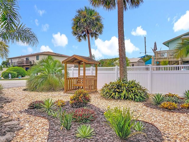 3813 SANDSTONE COURT, New Smyrna Beach, FL 32169