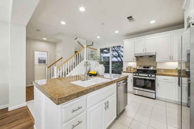 34103 Zaner Way, Union City, CA 94587