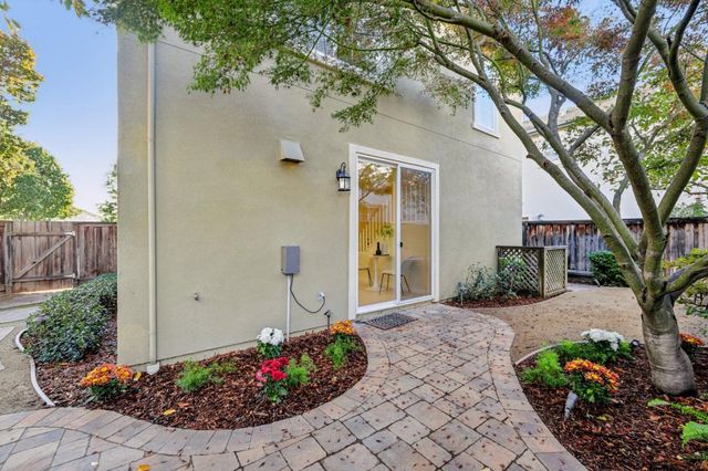 34103 Zaner Way, Union City, CA 94587