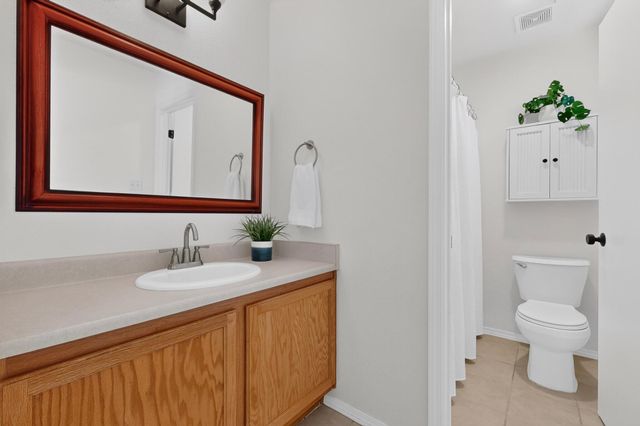 1304 Villa Campo NE, Albuquerque, NM 87113